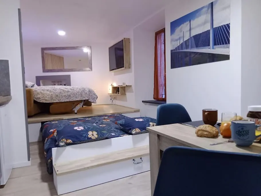 Un Tresor A Decouvrir - Escapade Millavoise Apartment Millau 0*,